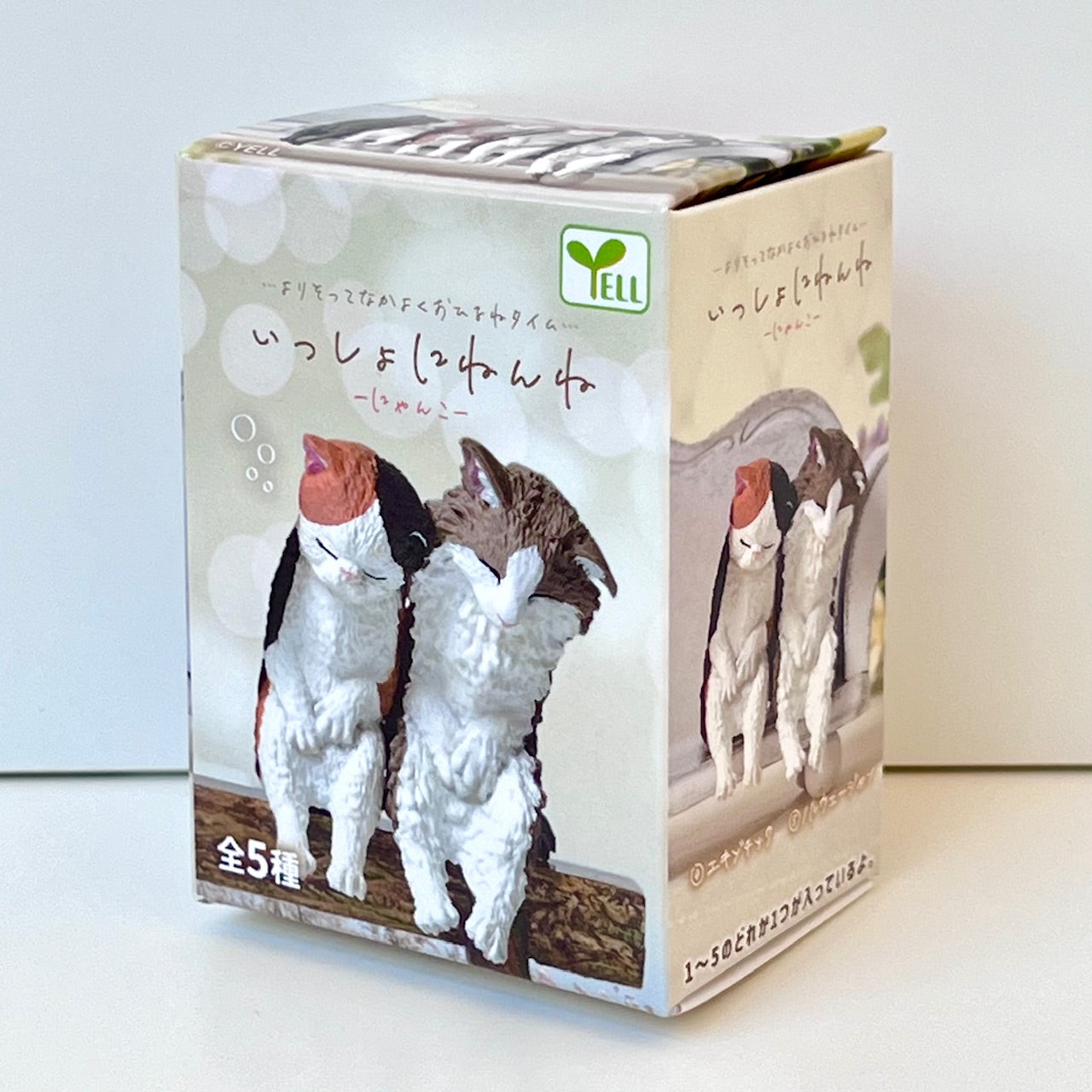 73093 Sleep Leaning Cats Blind Box-10