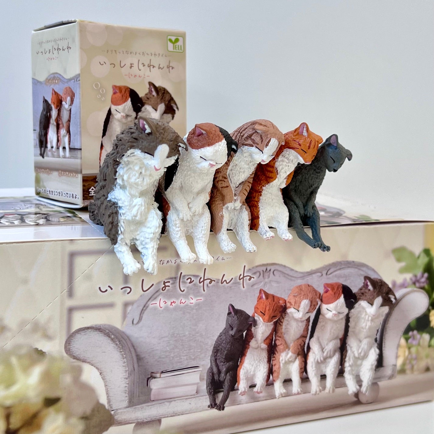 73093 Sleep Leaning Cats Blind Box-10 – BCmini