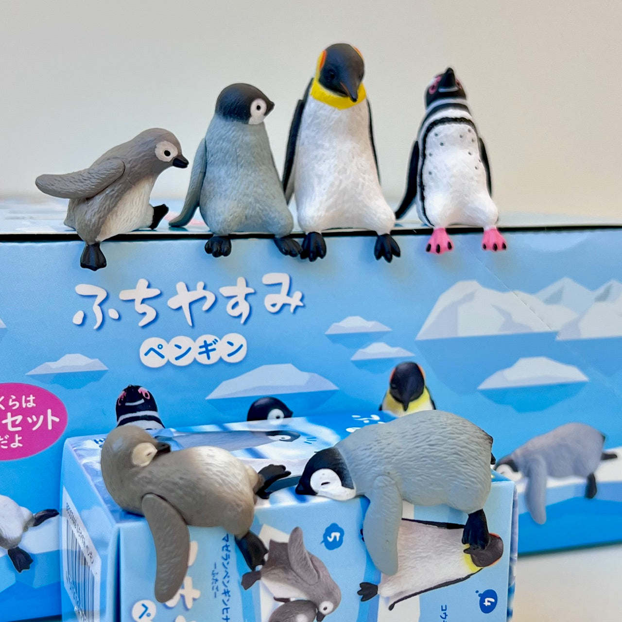 73098 Sitting Penguins Blind Box-10