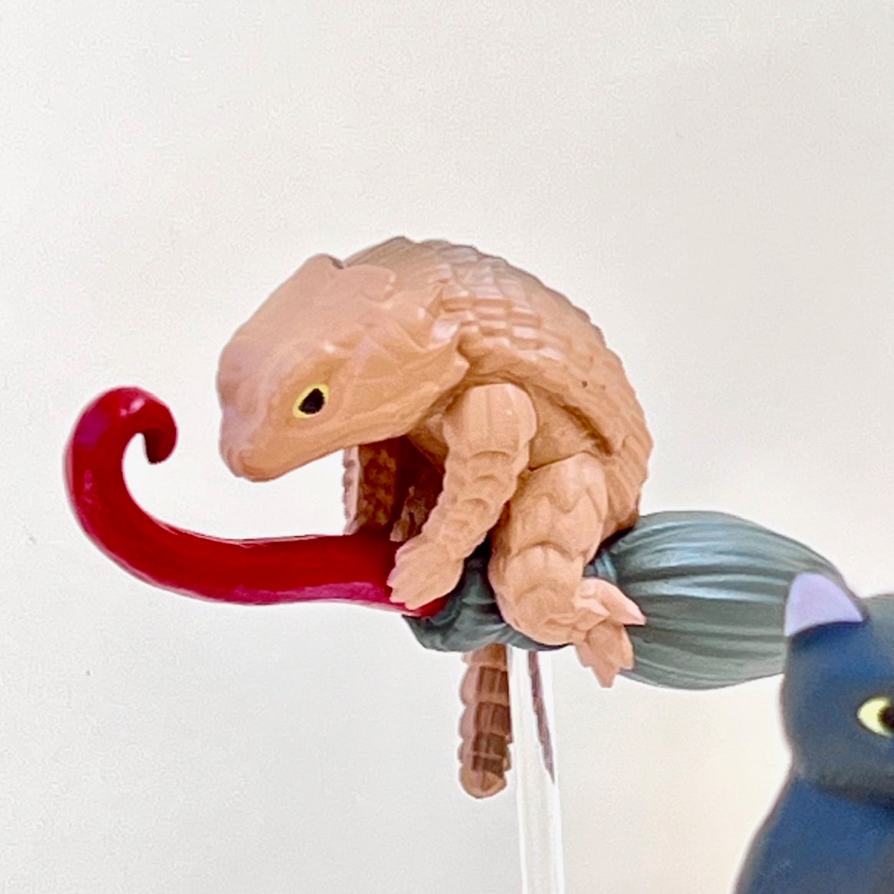 73112 Broomstick Animals Blind Box-10