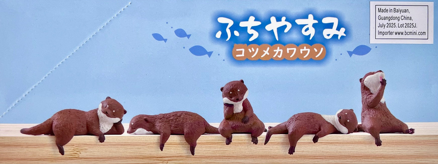 73114 Playful Otters Blind Box-10