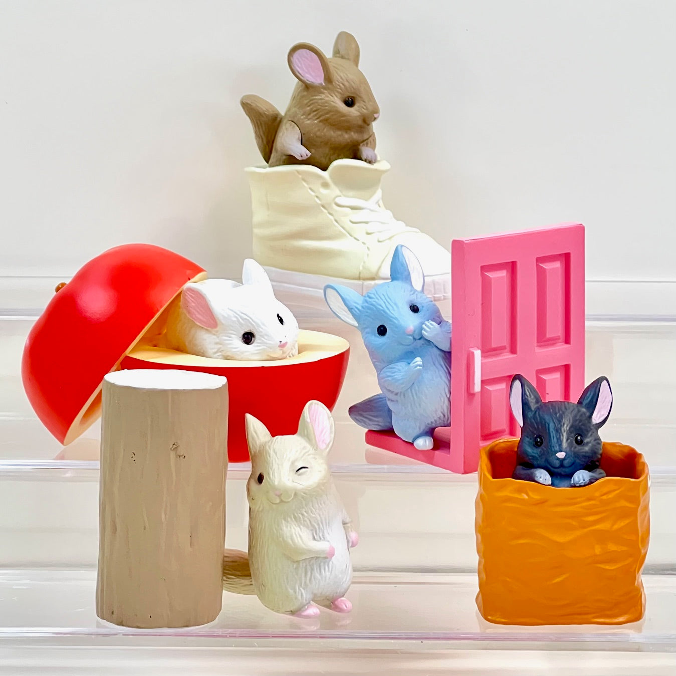 73172 Peeking Chinchilla Blind Box-10