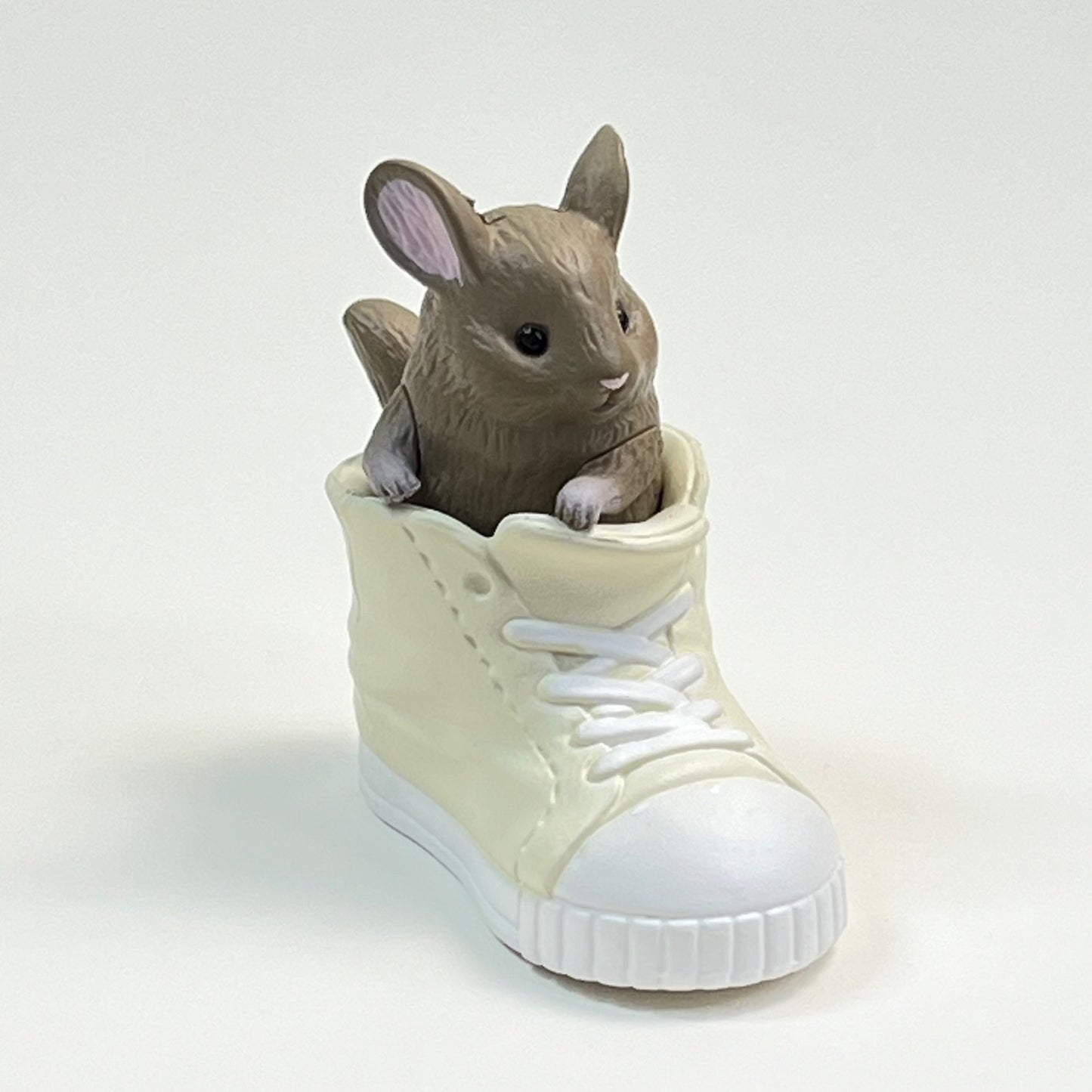 73172 Peeking Chinchilla Blind Box-10