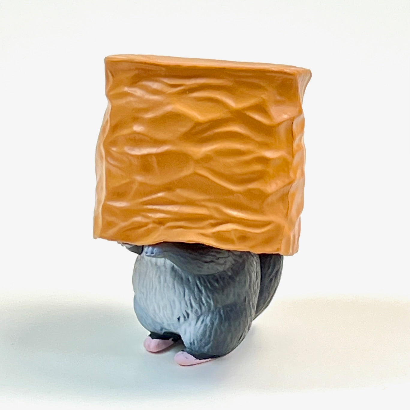 73172 Peeking Chinchilla Blind Box-10
