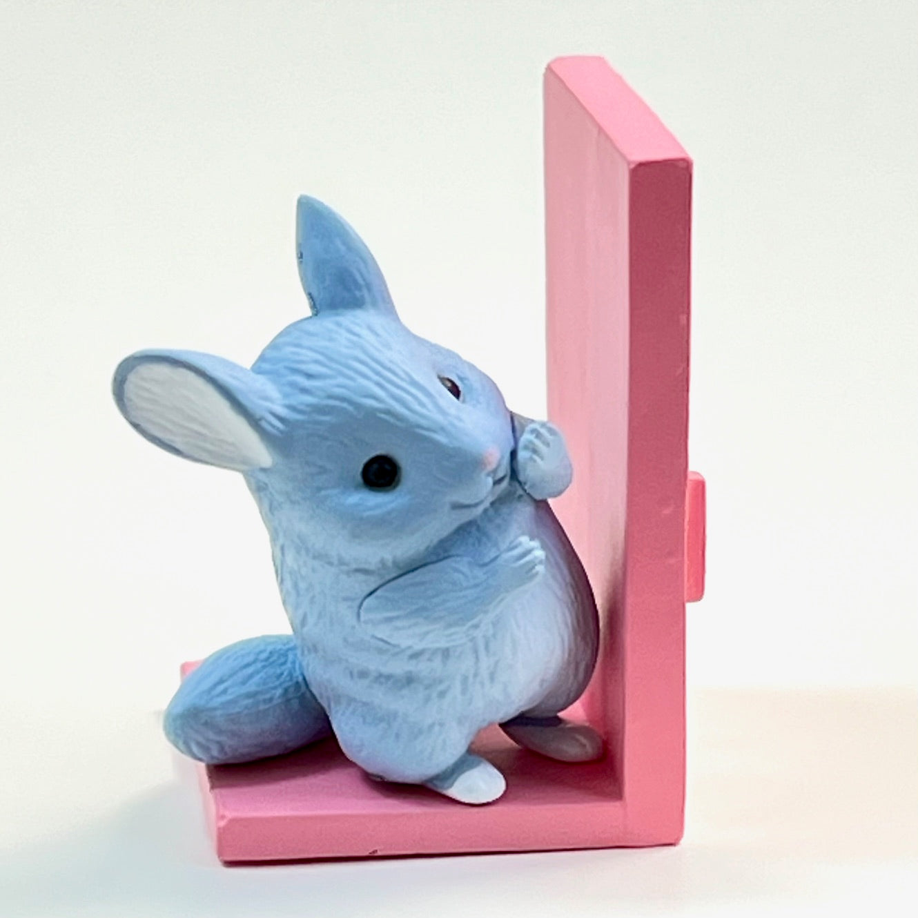 73172 Peeking Chinchilla Blind Box-10