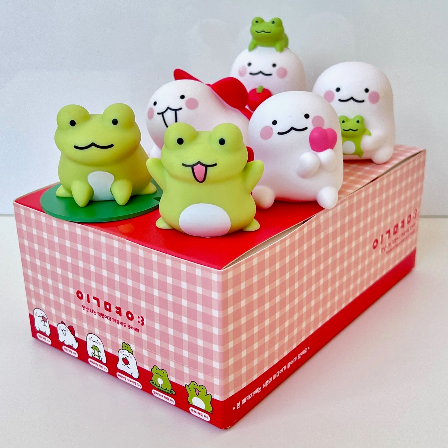 73216 Frog Buddies Blind Box-6