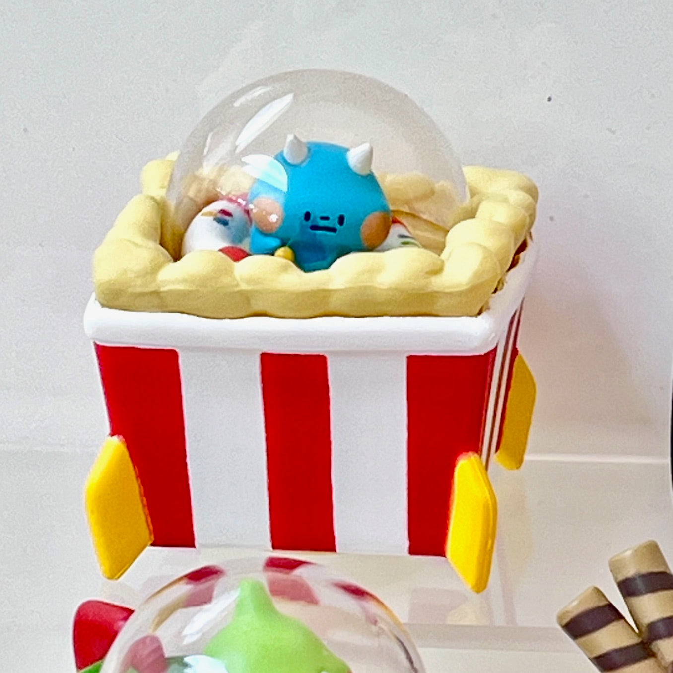 73233 Dino Diner Ships Blind Box-6