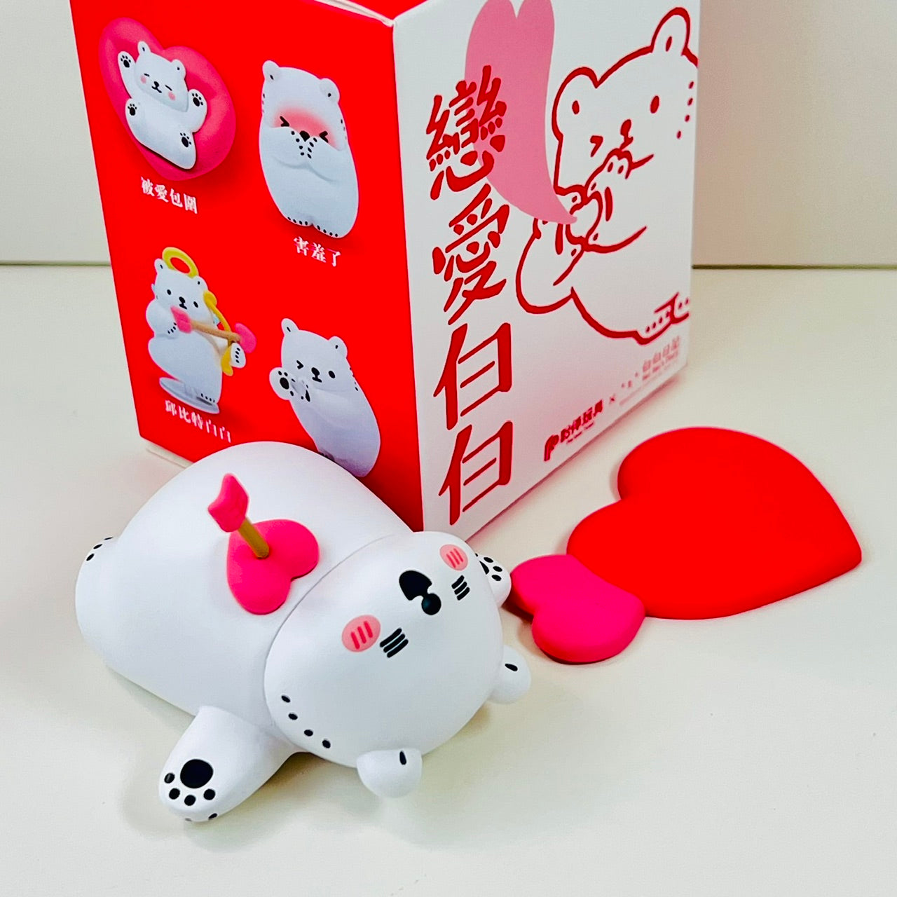 73246 Polar Bear Blind Box-6