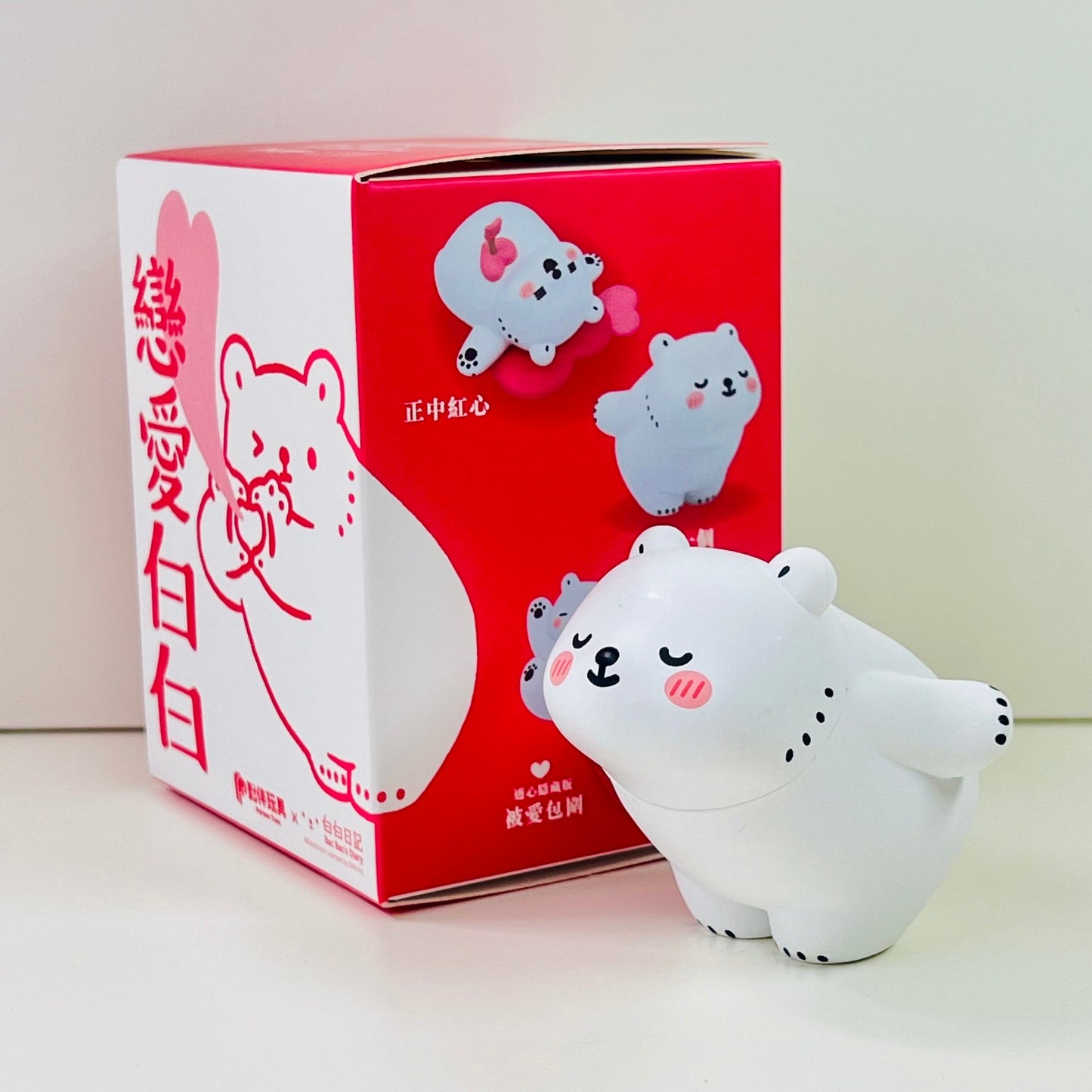 73246 Polar Bear Blind Box-6