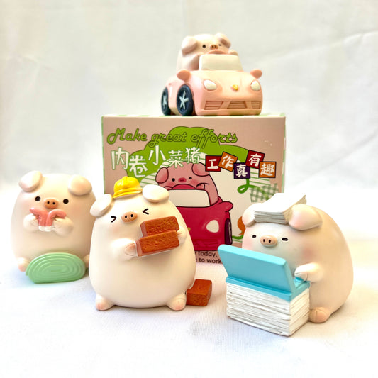 X 71016 PIGGY FIGURINE BLIND BOX-DISCONTINUED