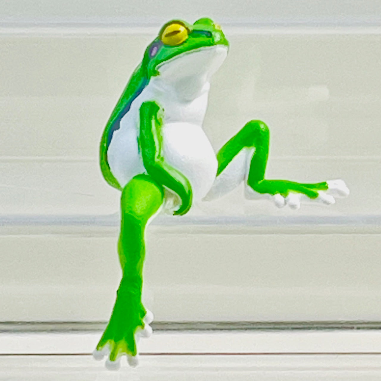 X 70461 Playful Frogs Figurine Capsule-DISCONTINUED