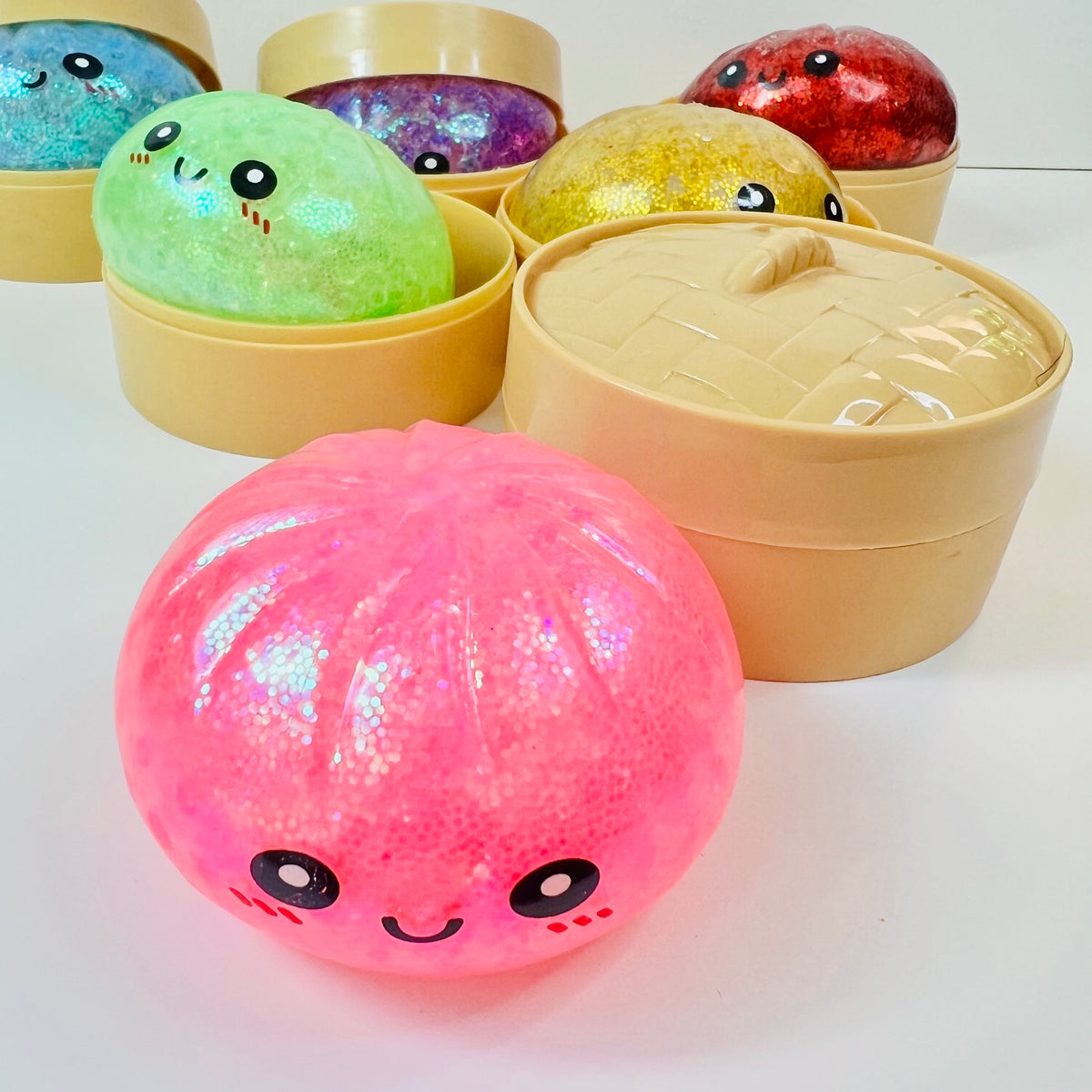 83008 Dumpling Smiley Glitter Water Bead Squishy-12