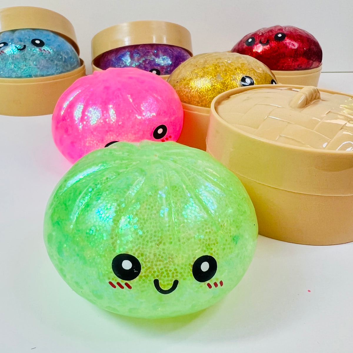 83008 Dumpling Smiley Glitter Water Bead Squishy-12