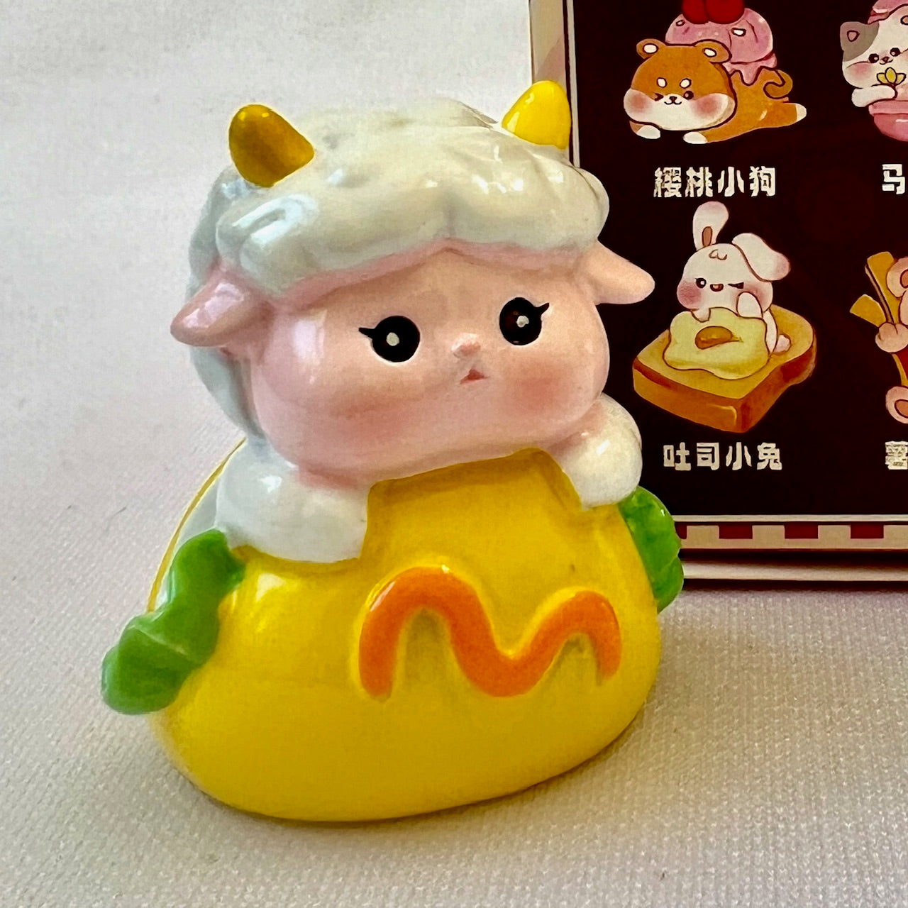 71020 DESSERT SHOP ANIMALS FIGURINE BLIND BOX-8