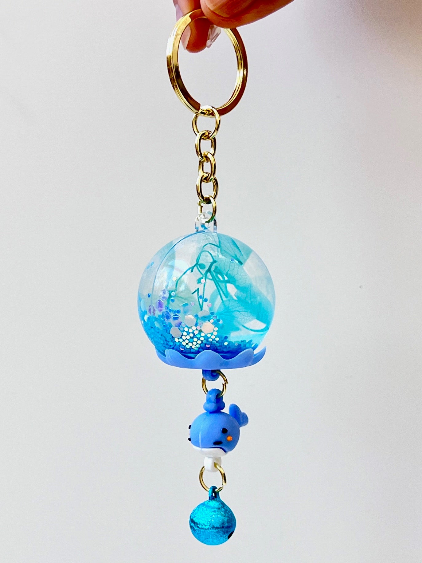 12150 COLORFUL ORB ASSORTED FLOATY KEY CHARM-12