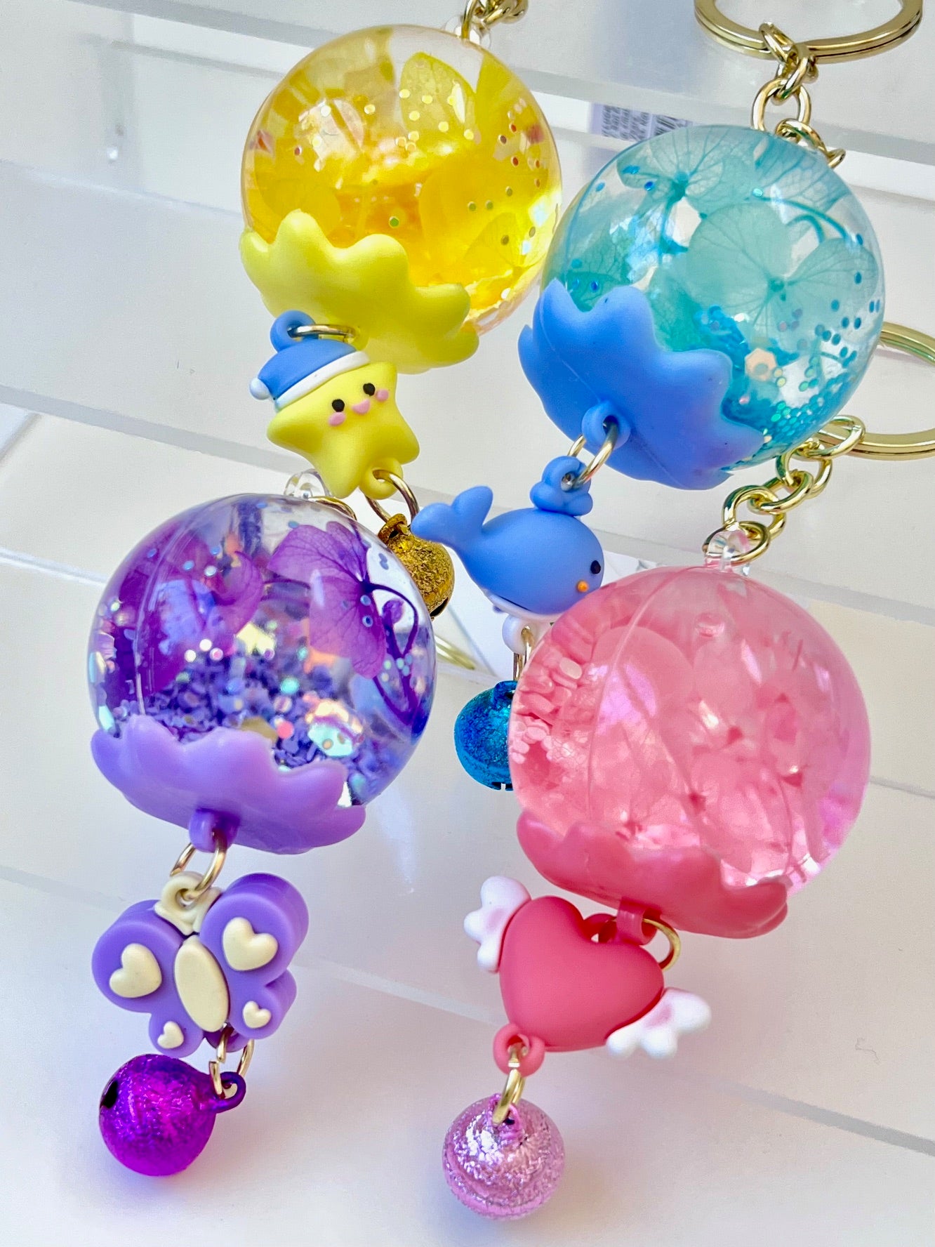 12150 COLORFUL ORB ASSORTED FLOATY KEY CHARM-12