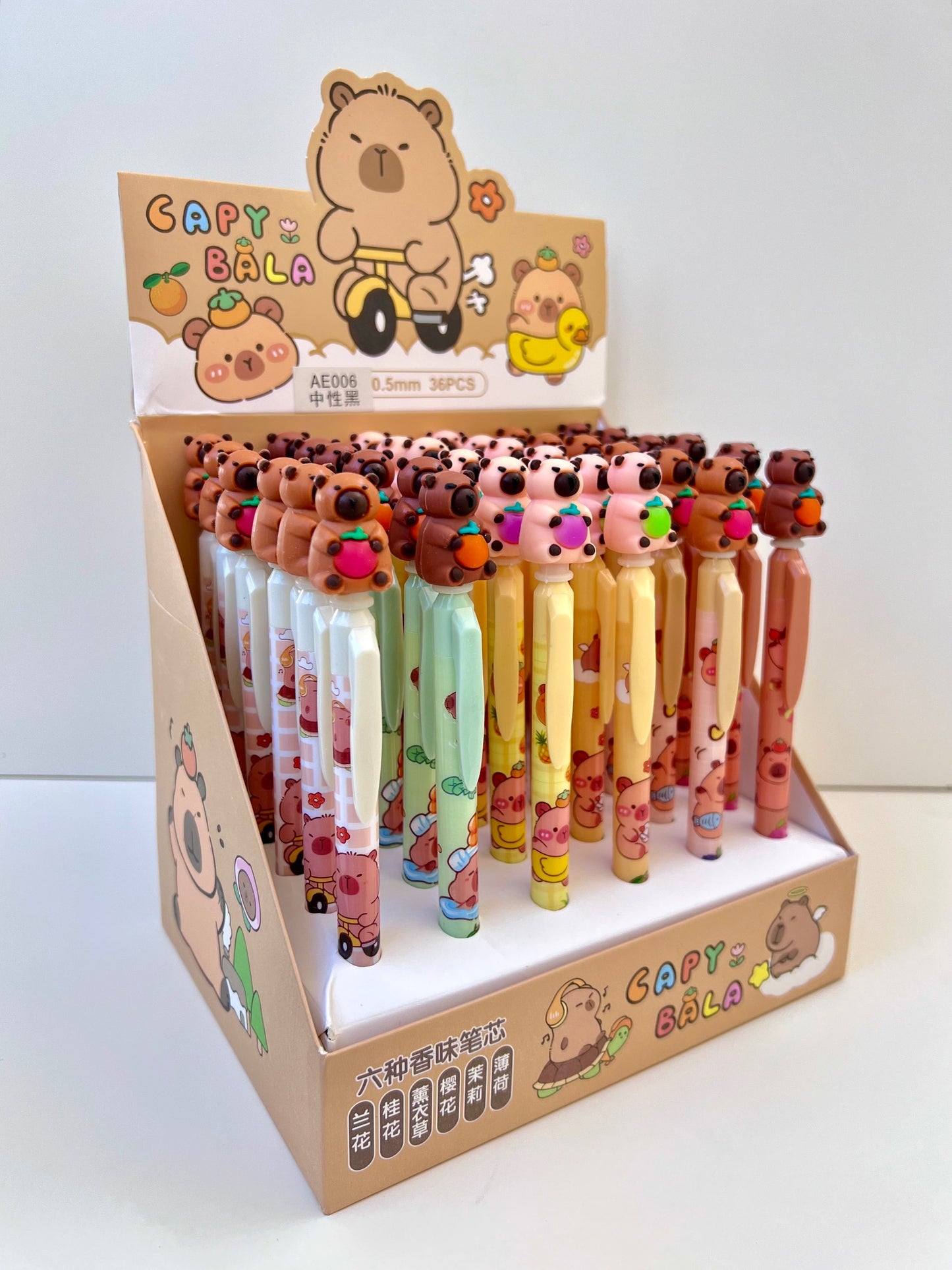 22650 CAPYBARA RETRACTABLE GEL PEN-36