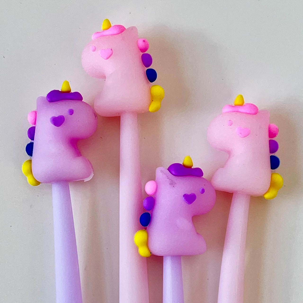 22610 UNICORN WIGGLE GEL PEN-24