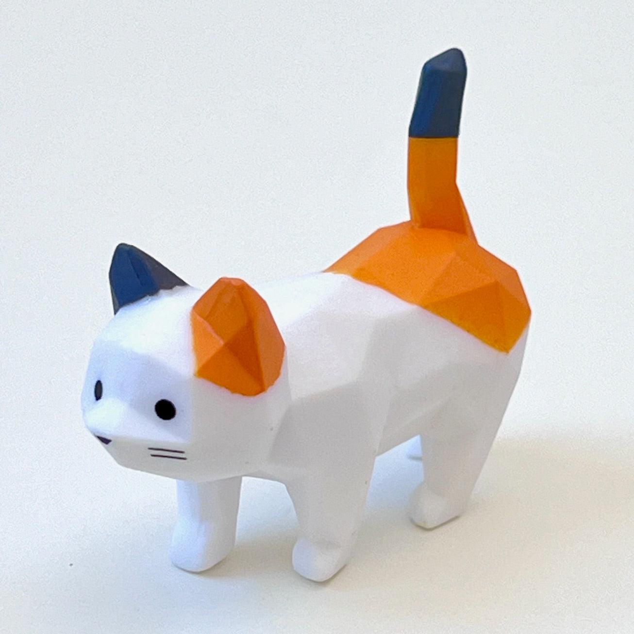 70362 Polygon Cat Figurine Capsule-6