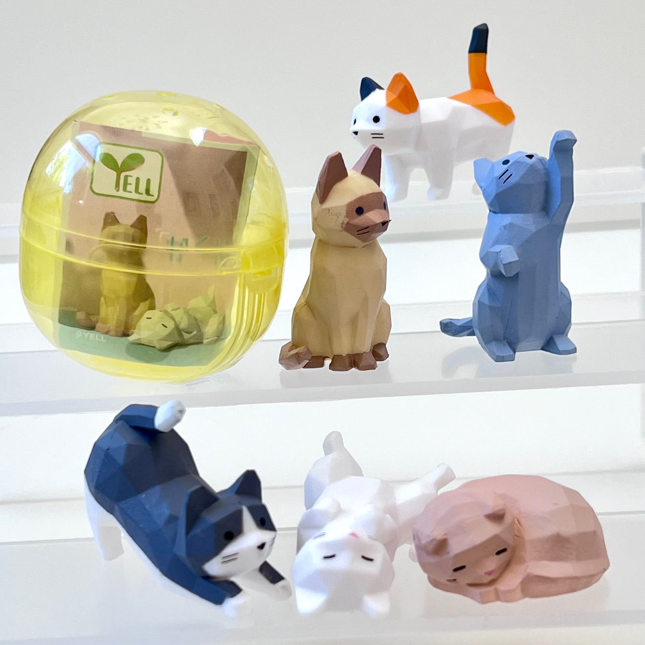 70362 Polygon Cat Figurine Capsule-6