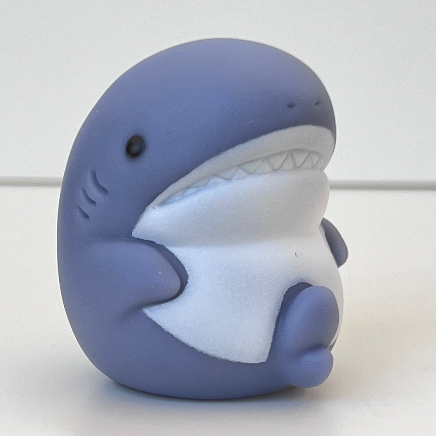 70407 - Soft Sharks Capsule - 5