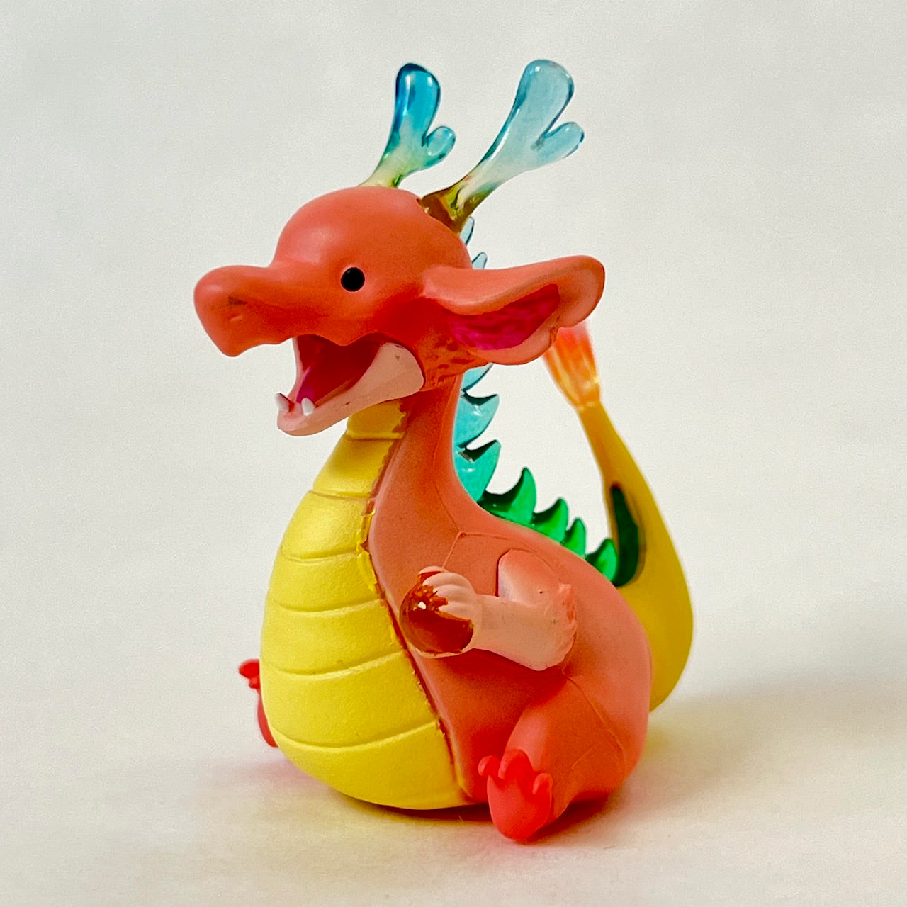 70318 Dragon Figurines Capsule-5