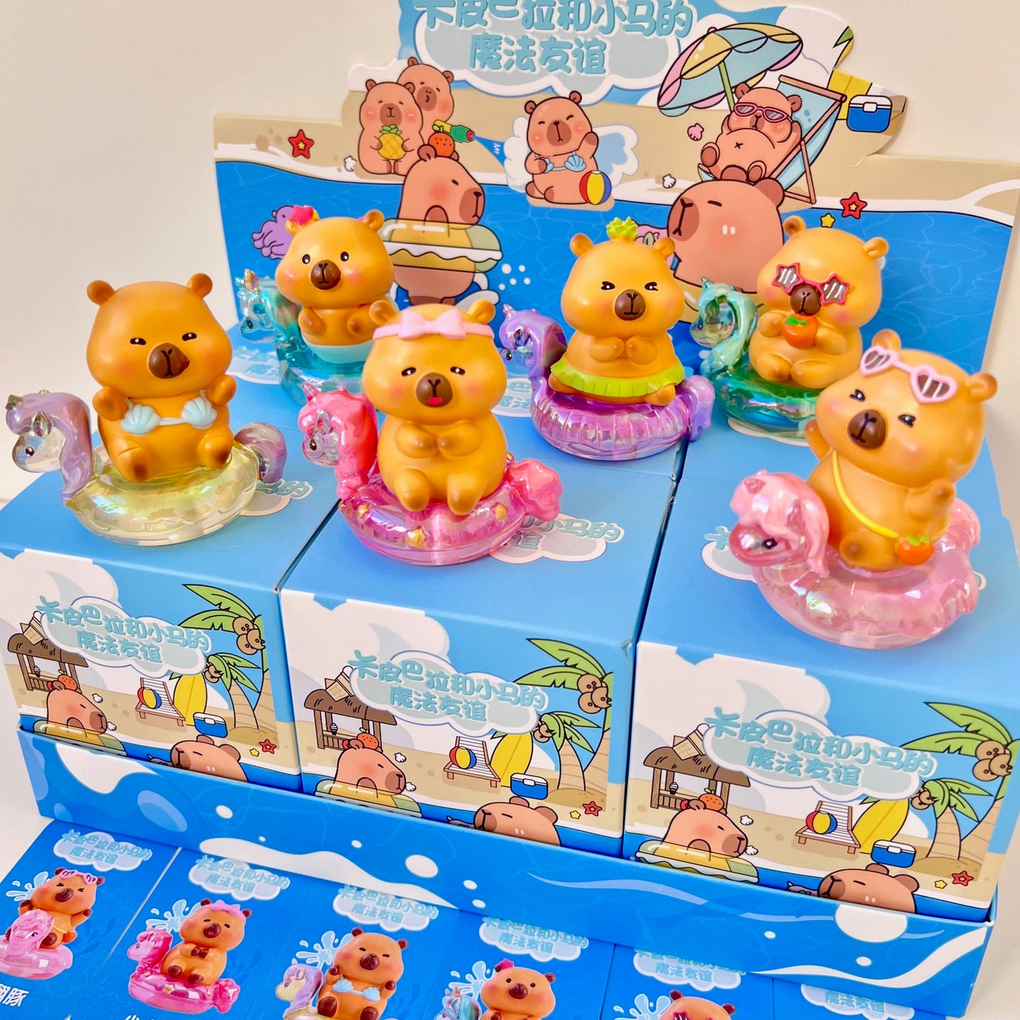 71201 CAPYBARA BEACH FIGURINE BLIND BOX-6