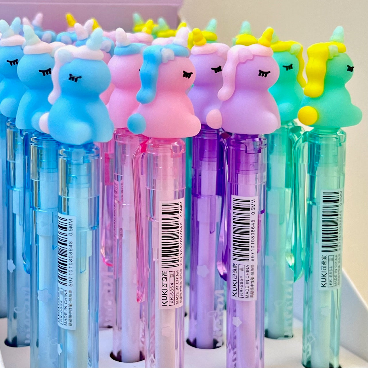 22629 UNICORN RETRACTABLE GEL PEN-24