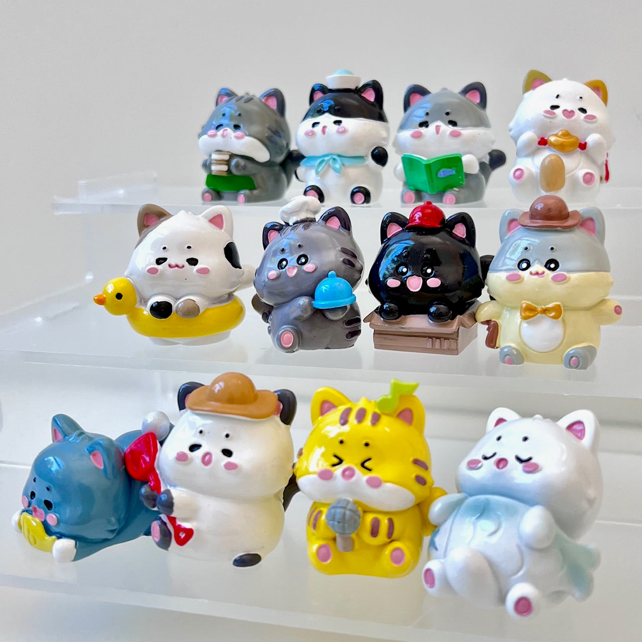 71019 KITTEN HAKIMI'S MEOW LIFE CAT FIGURINE BLIND BOX-12