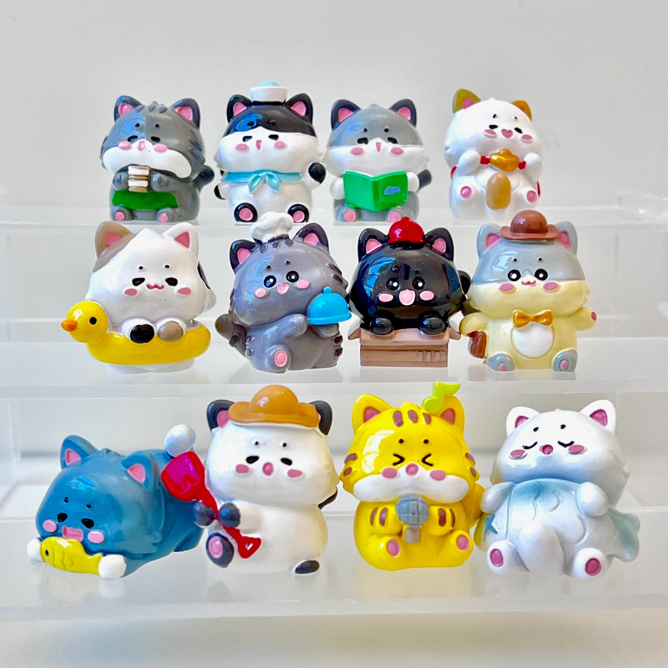 71019 KITTEN HAKIMI'S MEOW LIFE CAT FIGURINE BLIND BOX-12