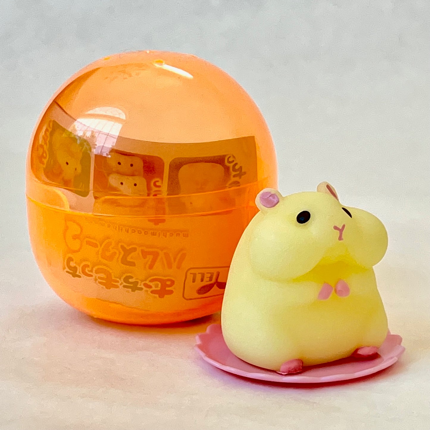 70259 Squishy Hamsters Figurine Capsule-6