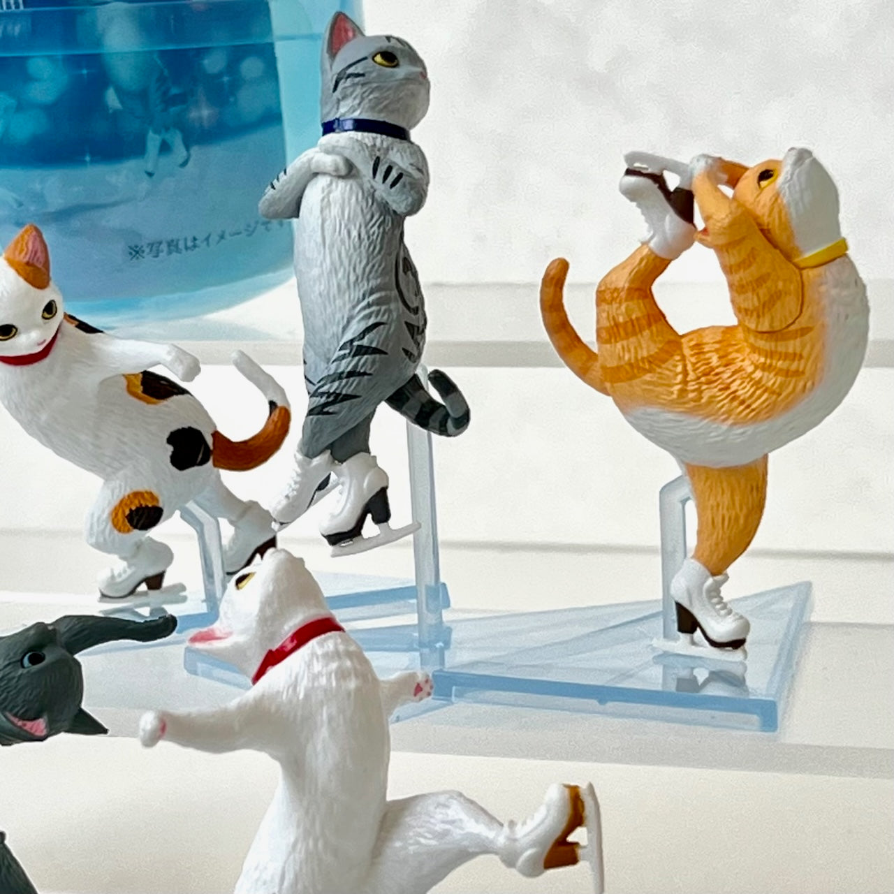 X 70261 Cat Ice Skating Figurine Capsule-DISCONTINUED