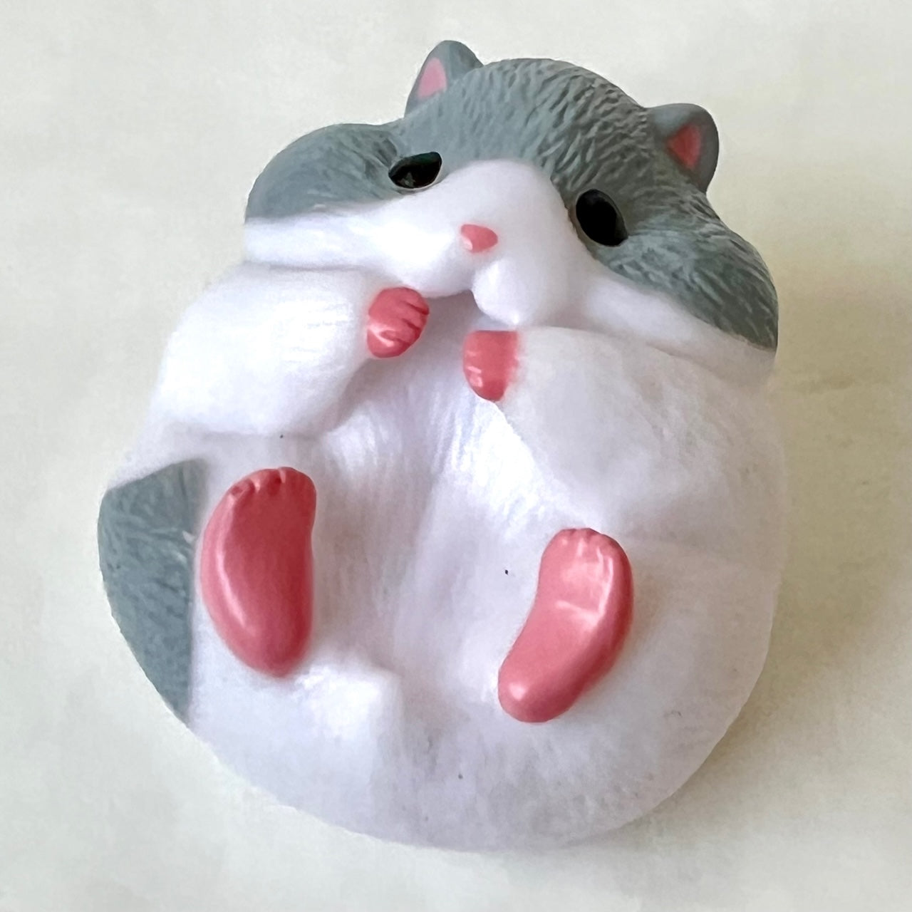 70260 Biting Hamsters Soft Figurine Capsule-5
