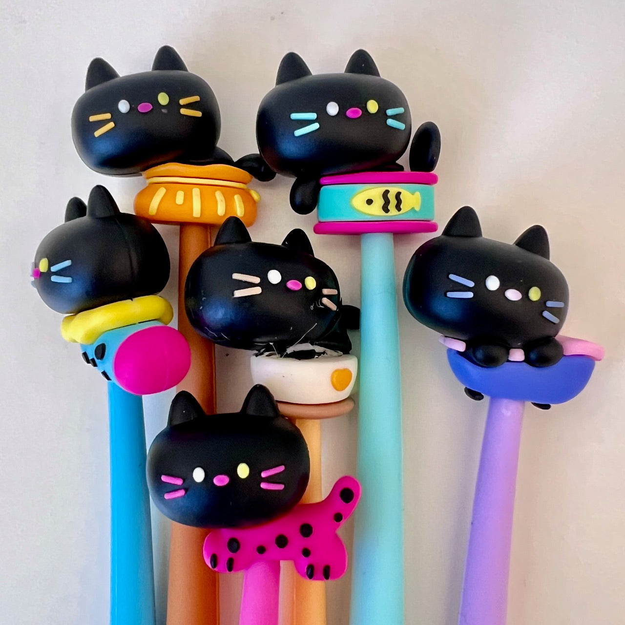 22670 BLACK CAT WIGGLE GEL PEN-36