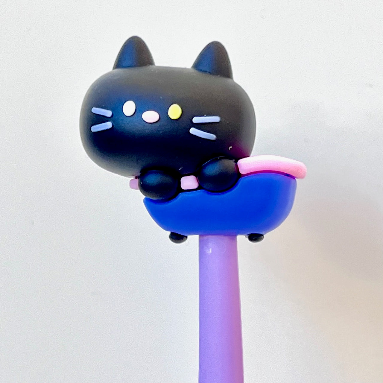 22670 BLACK CAT WIGGLE GEL PEN-36