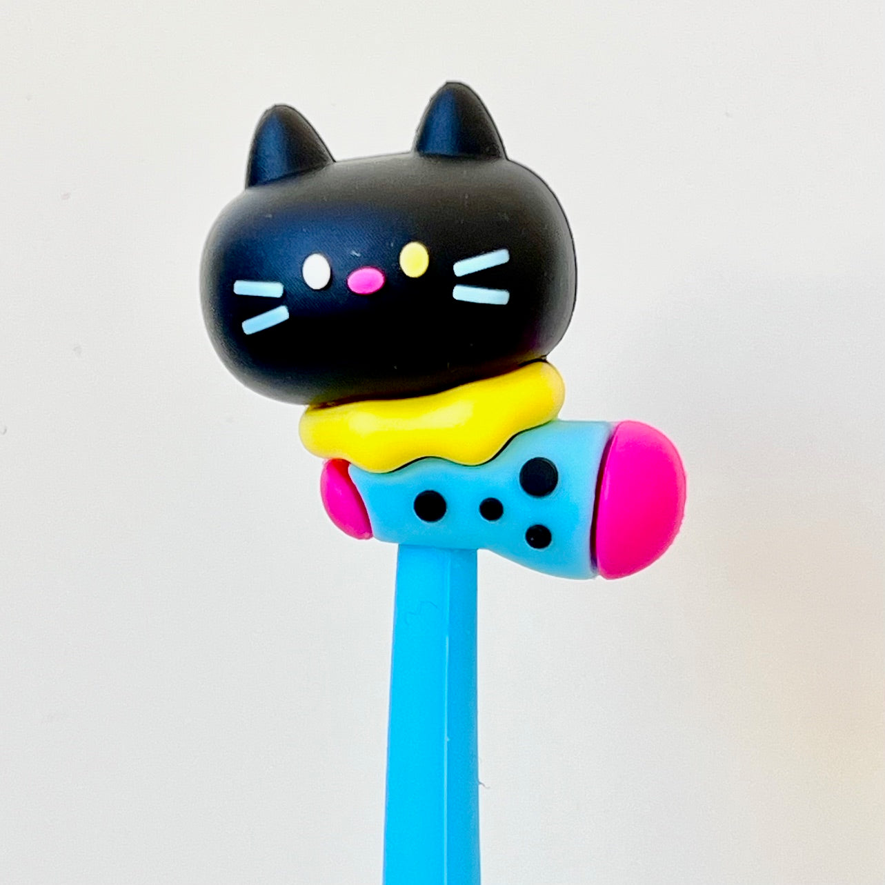 22670 BLACK CAT WIGGLE GEL PEN-36