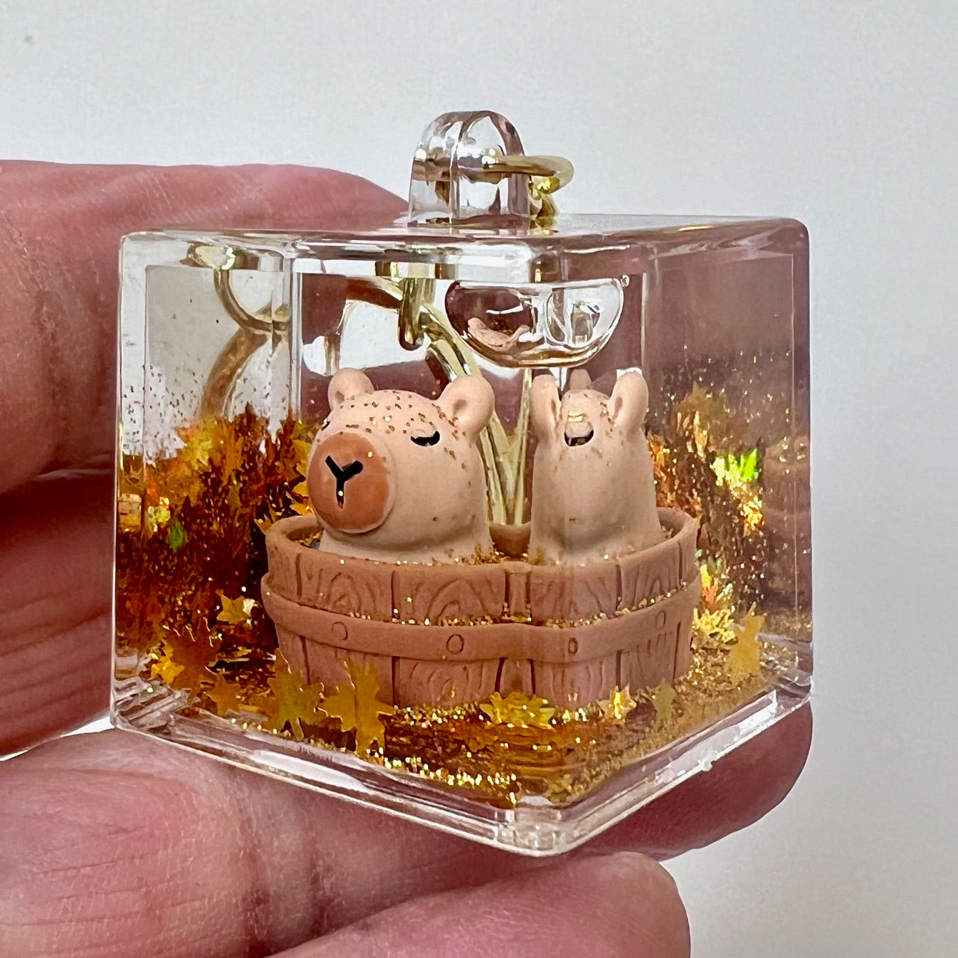 12177 CAPYBARA FLOATY KEY CHARM-12