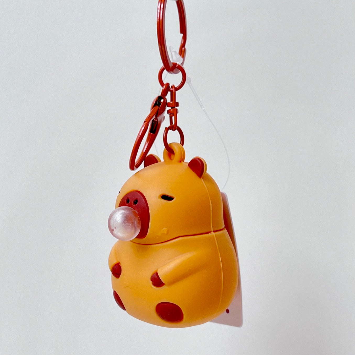 12181 CAPYBARA FLOATY KEY CHARM-12