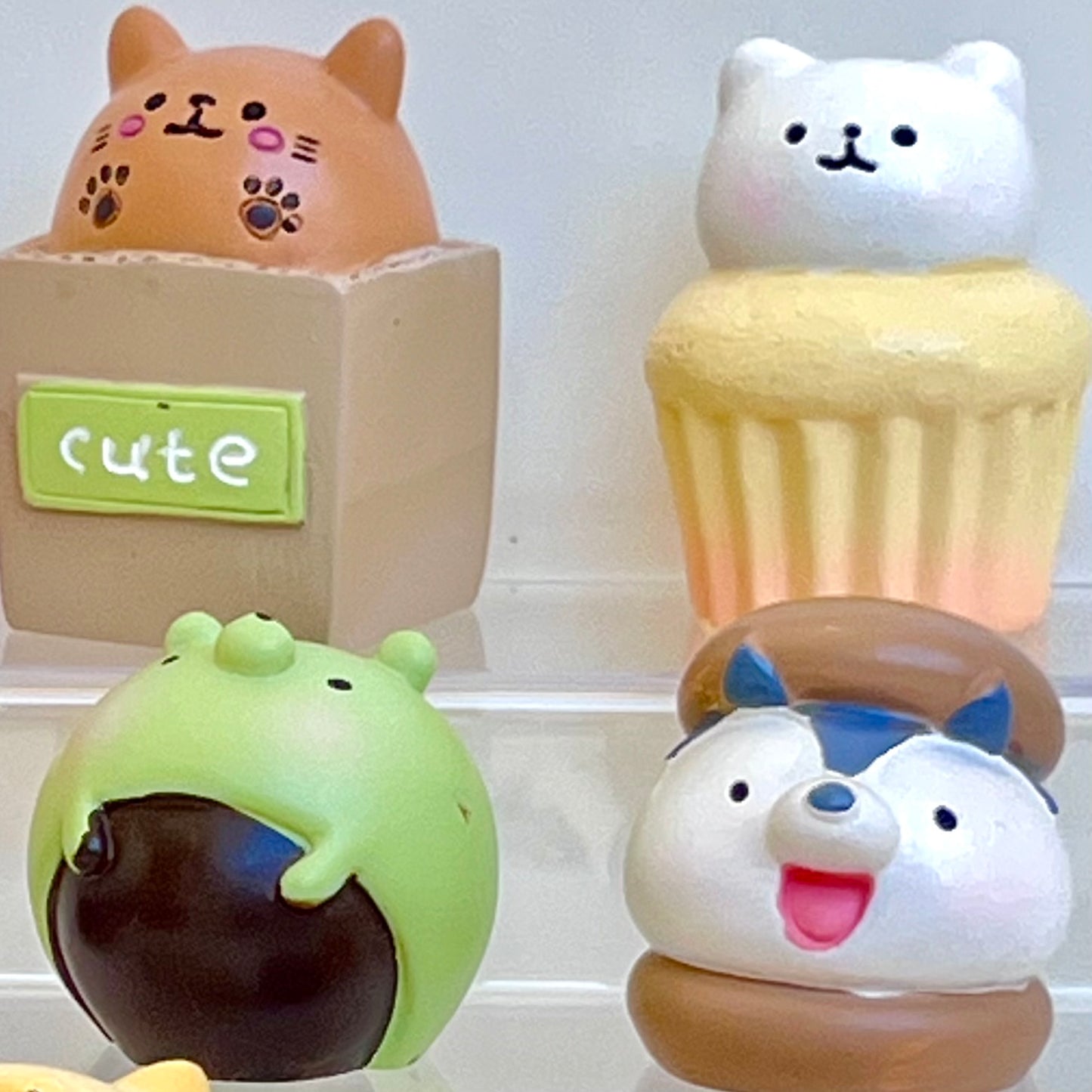 71023 GROCERY STORE ANIMALS FIGURINE BLIND BOX-10