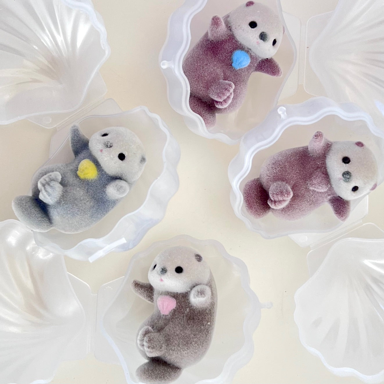 73099 Fuzzy Otters Blind Box-8