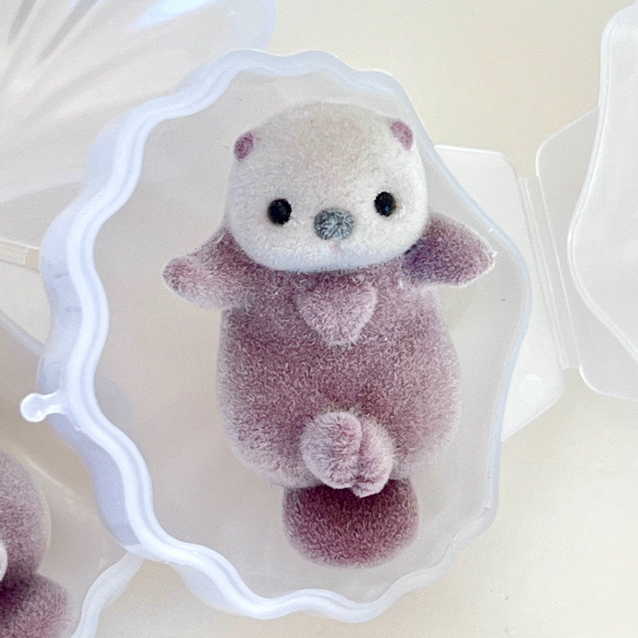 73099 Fuzzy Otters Blind Box-8