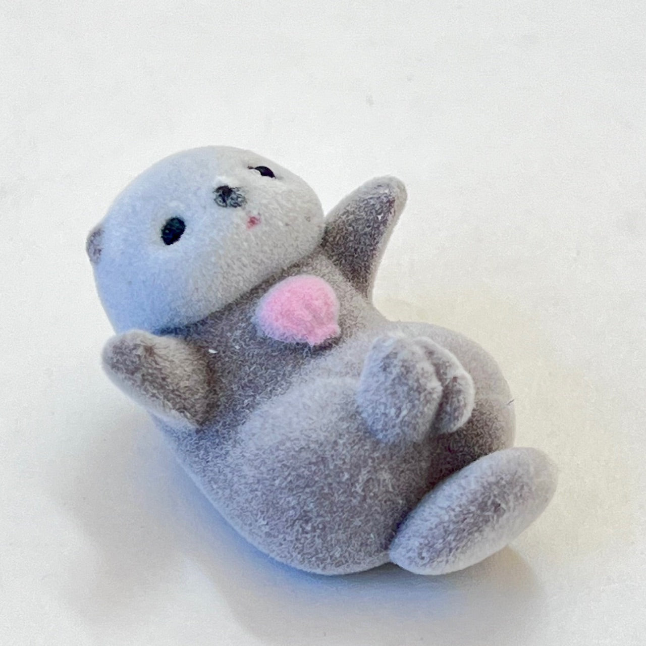 X 70324 Sea Otter Flock Figurine Capsule-DISCONTINUED