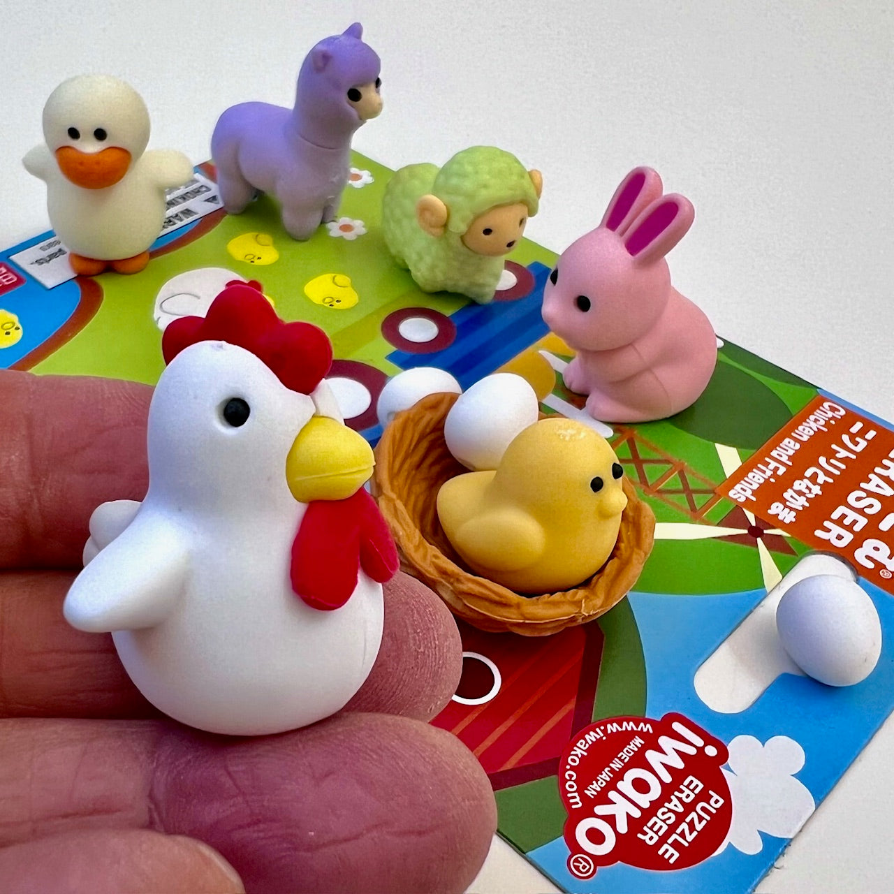 383761 CHICKEN AND FRIENDS ERASER CARD-SINGLE