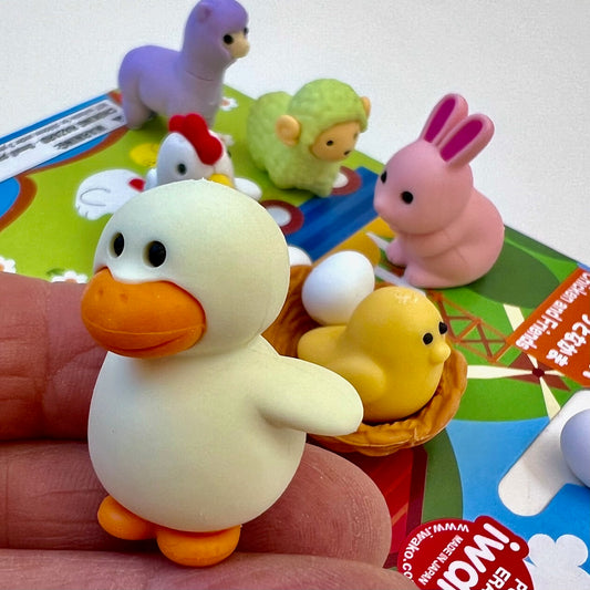 383761 CHICKEN AND FRIENDS ERASER CARD-SINGLE