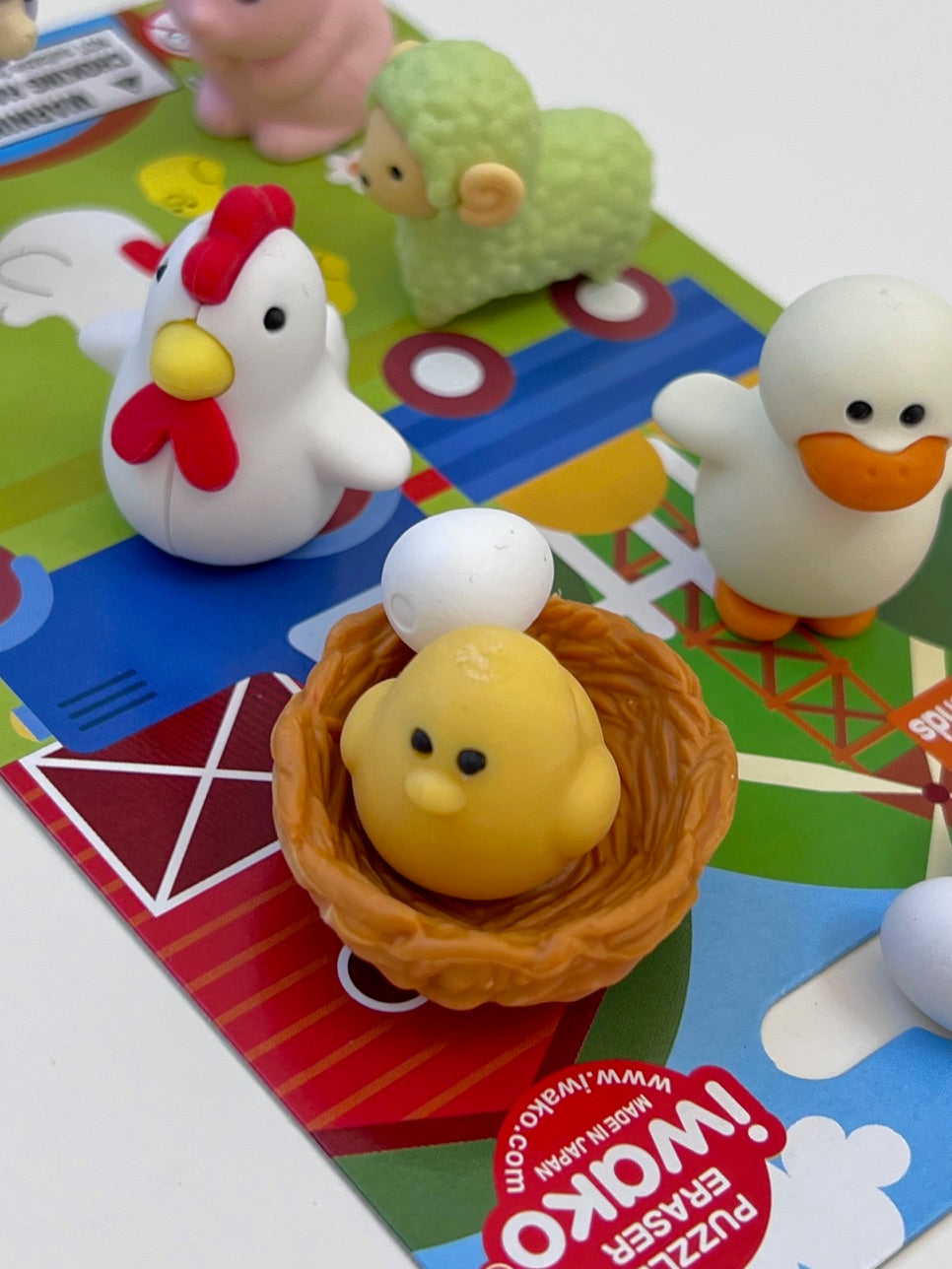 38376 CHICKEN AND FRIENDS ERASER CARD-10 CARDS