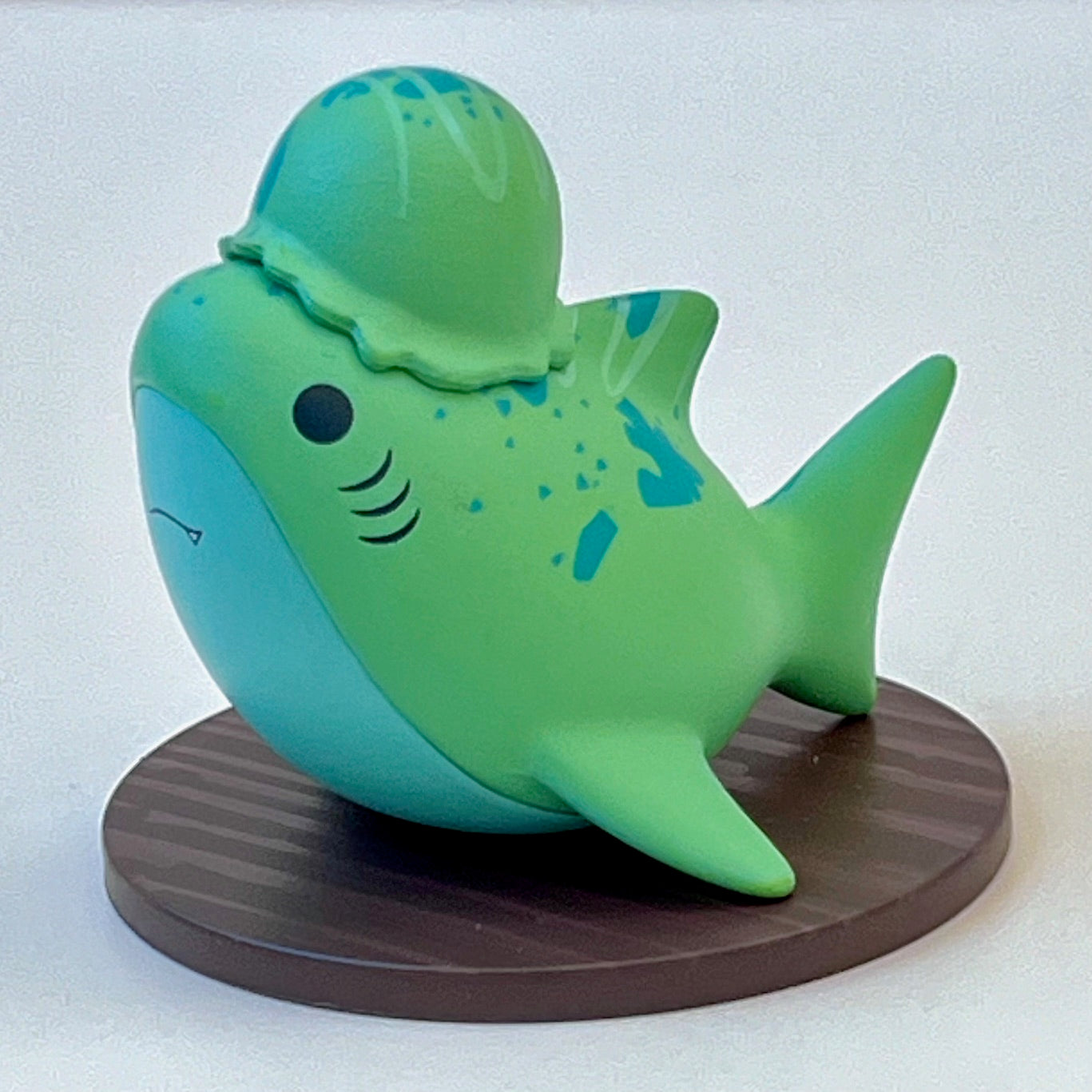 70395 Ice Cream Shark Capsule-5