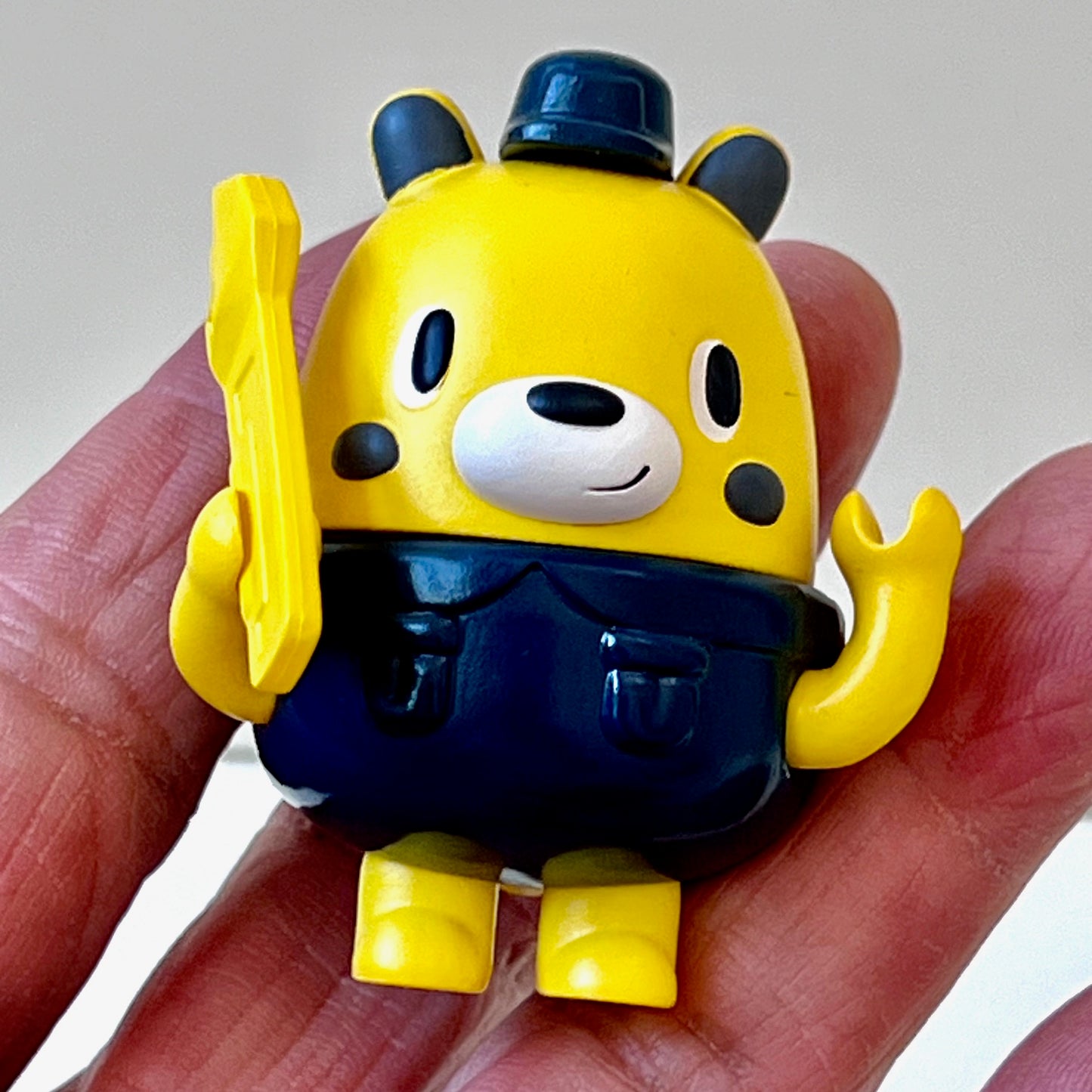 70374 Working Bear Figurine Capsule-8