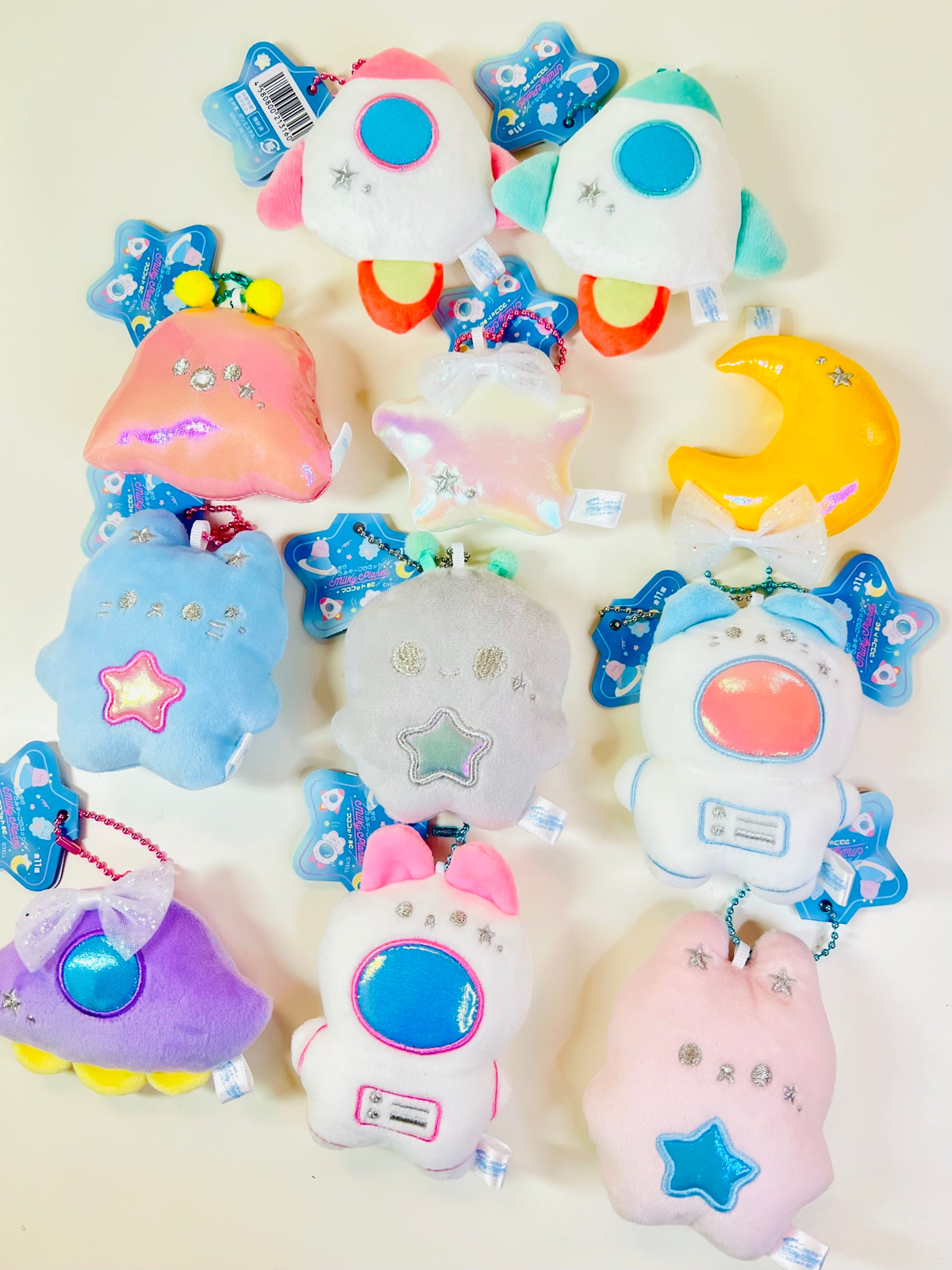 63530 Milky Planet Charm Plush-11