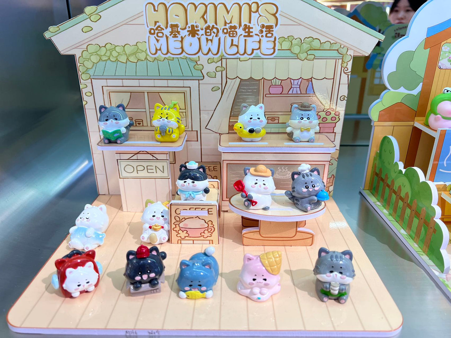 71019 KITTEN HAKIMI'S MEOW LIFE CAT FIGURINE BLIND BOX-12