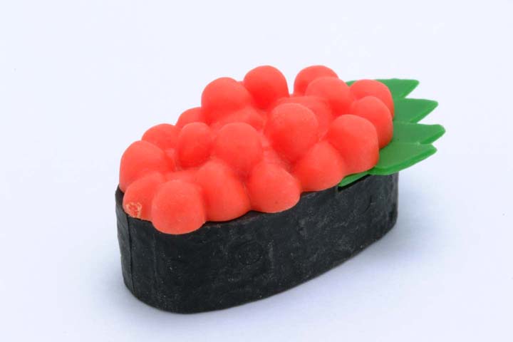 38369 IWAKO SUSHI TRIPLE ERASERS-12